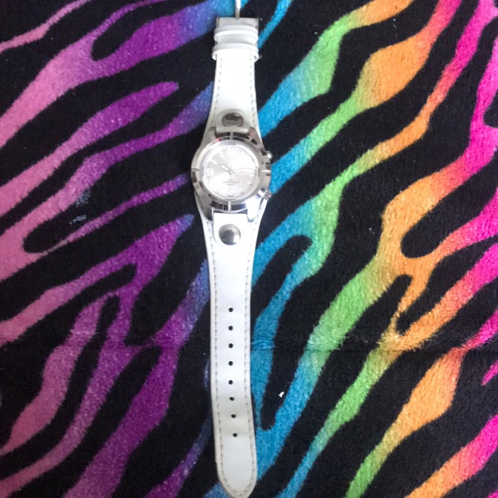 Ladies XOXO watches